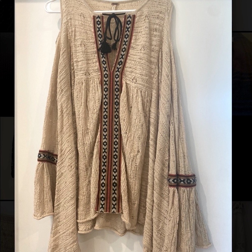 Free people open shoulder wide sleeve top